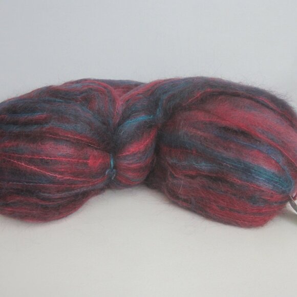 Vtg Dyed In The Wool Hand Painted Mohair Yarn Maroon Teal 18 Oz 1100 Yds Hank - Picture 8 of 9